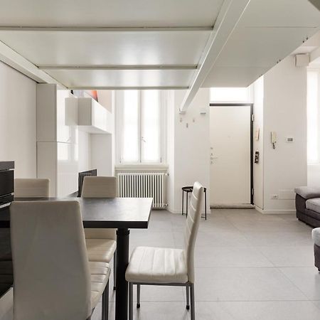 Cosy And Quiet Apartment In Milano Esterno foto